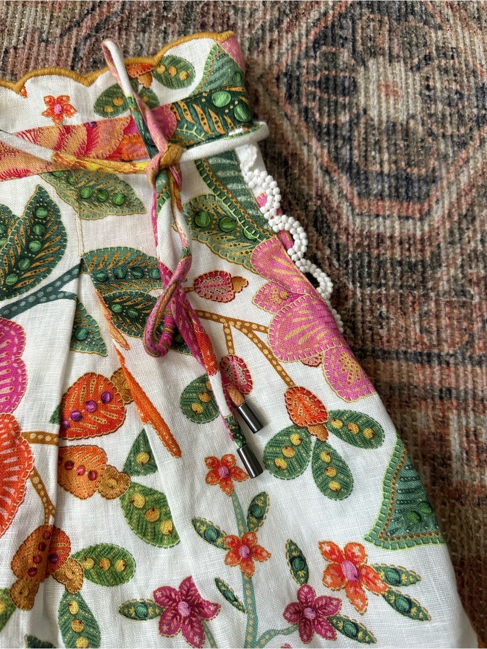 FARM Rio Macaw Bloom Linen Shorts - Picture 3 of 6